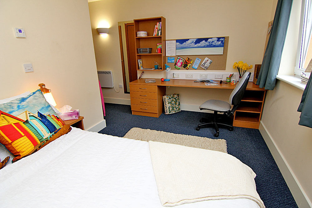 The Sidings Aparthotel Penryn Esterno foto