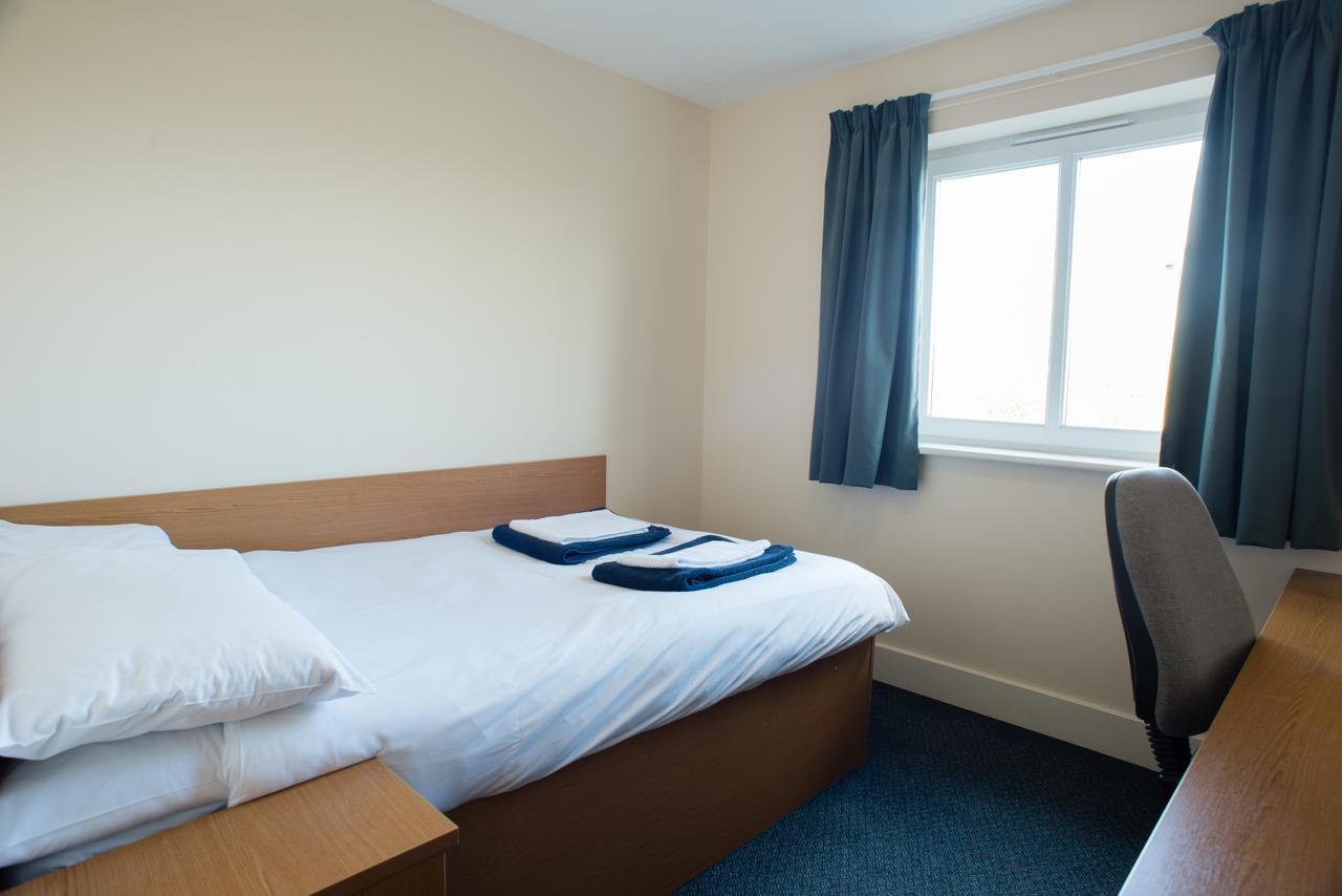 The Sidings Aparthotel Penryn Esterno foto